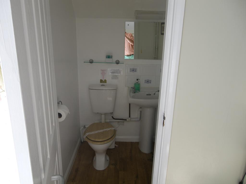 South Norfolk Guest House Great Moulton Bagian luar foto