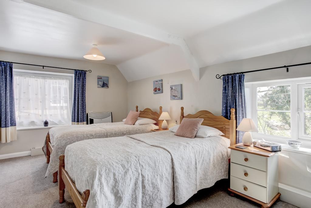 South Norfolk Guest House Great Moulton Bagian luar foto