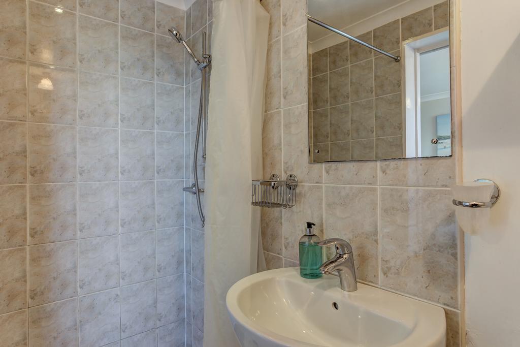 South Norfolk Guest House Great Moulton Bagian luar foto