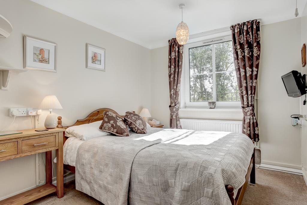 South Norfolk Guest House Great Moulton Bagian luar foto