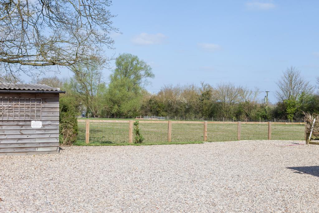 South Norfolk Guest House Great Moulton Bagian luar foto